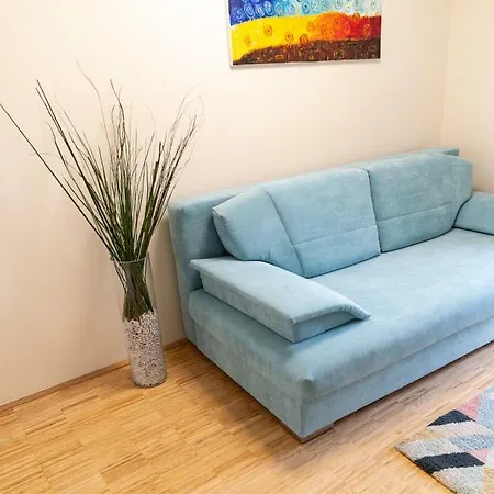 Apartman De Luxe شقة *